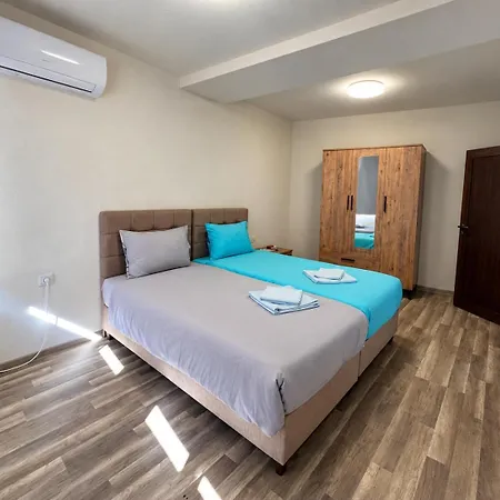 Apartamento Zlatevi Historic Varusha *